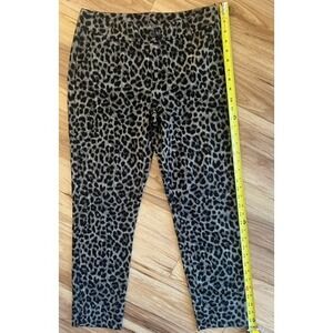 Cabi High-Low Crop Leopard Print Pants Grey Black Animal Tapered WM 6 Office
